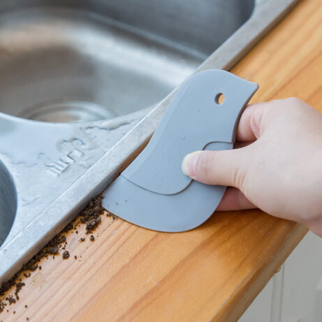 Multipurpose Grease Scraper Kitchen Gadget - Image 6